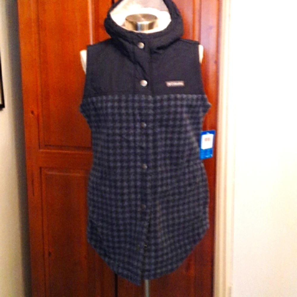 NWT Columbia Vest